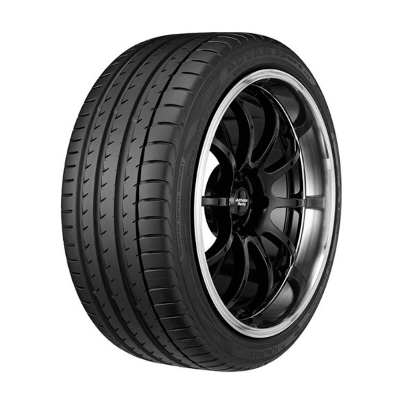 Шины Yokohama  315/30/22  Y 107 Advan Sport V105E   старше 3-х лет