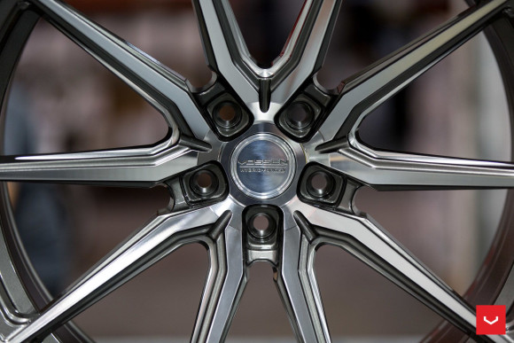 Диски Vossen HF-3 19x8.5 Gloss Graphite Polished
